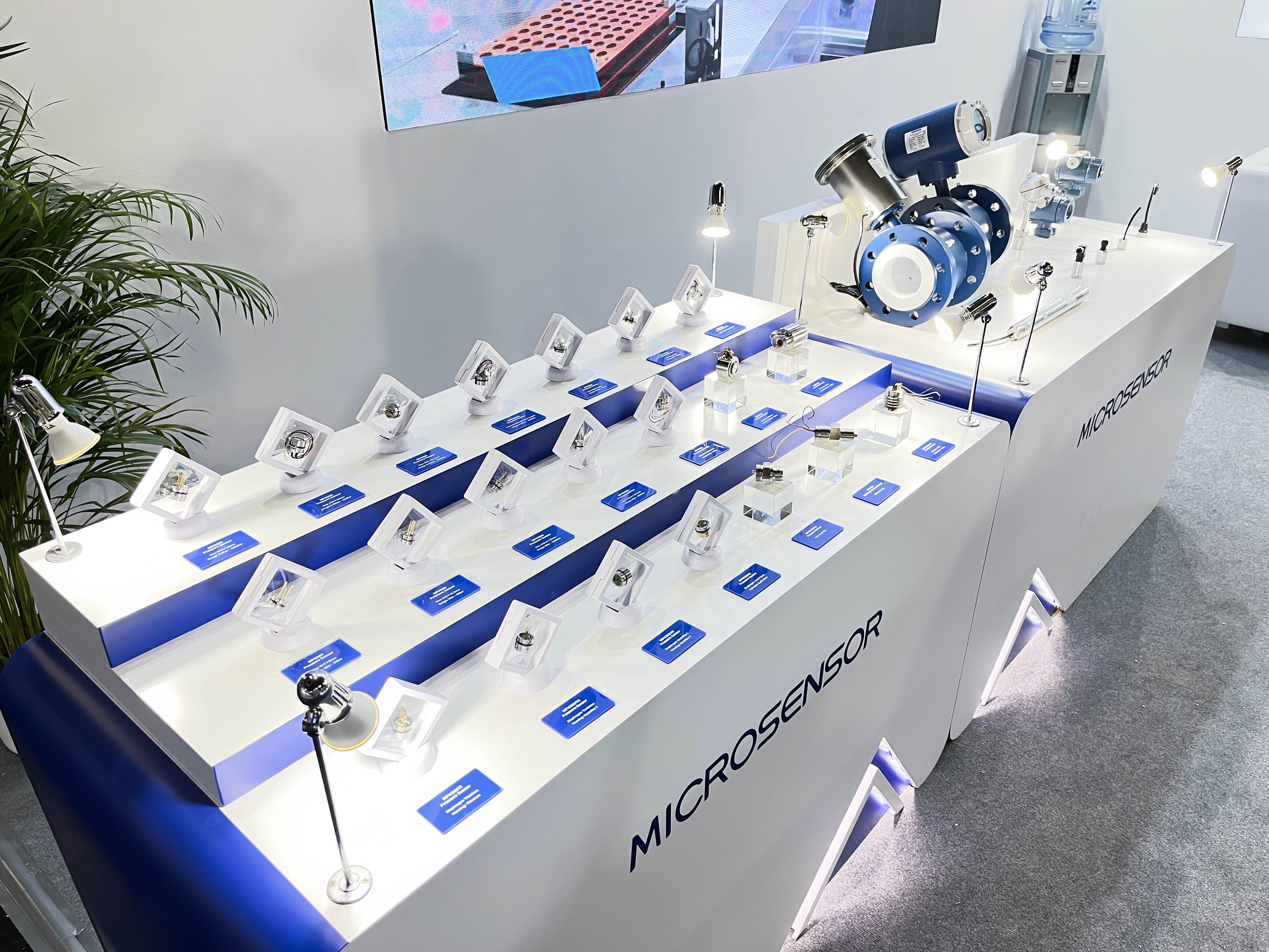 1652930960822559.jpg 1652930960822559.jpg